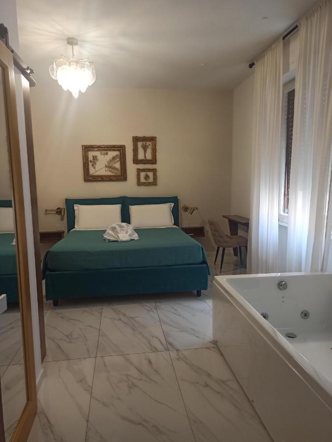 Alle Mura Di San Giovanni * Roma